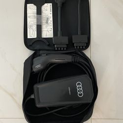 NEW AUDI E-TRON OEM Charger Kit EV Universal Charging 120-240V AC 32AMP