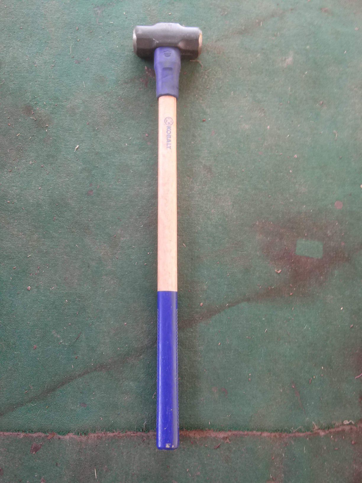 Kobalt 8-lb Steel Sledge Hammer with 36-in Hickory Handle