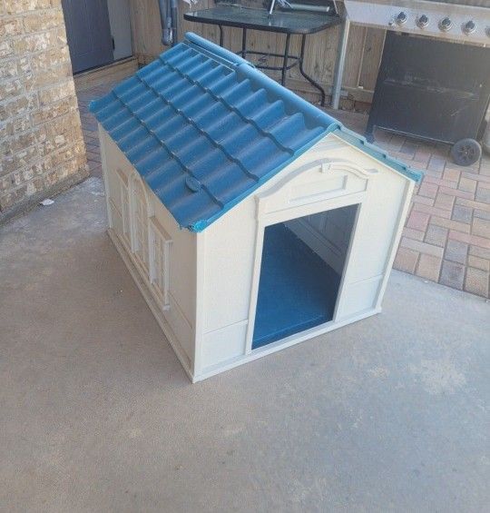 Large Dog House