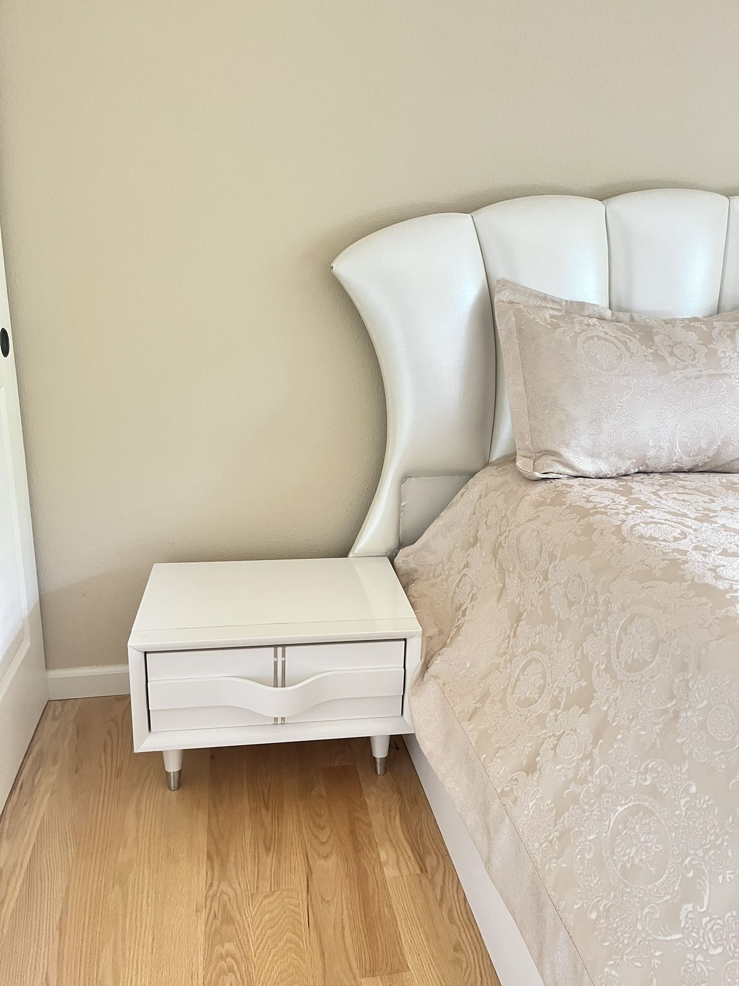 Night Stand