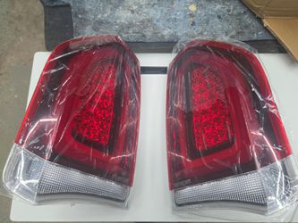 Chrysler 300 taillights