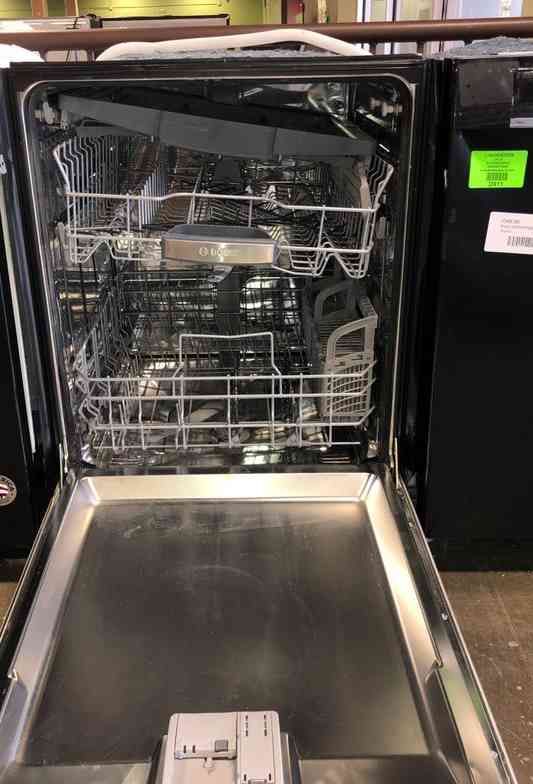 Bosch Dishwasher (Model:SHP865WF5N) 9D Y