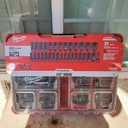 Milwaukee 1/2" Deep Impact Socket Set 31 Piece Brand New Factory Sealed Hablo Español 