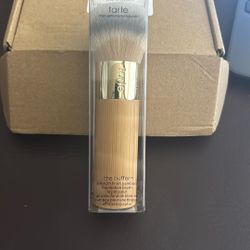 tarte buffer foundation brush