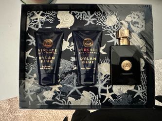 Versace Dylan Blue Pour Homme Gift Set