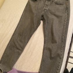 Levi’s 501 Faded Grey Straight Fit Size 34x29?