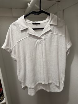 White short sleeve blouse
