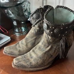 Corral Indie Spirit Dark Brown Leather Tassle Country Western Ankle Boots Riding