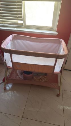 Baby crib