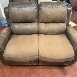 3 Seater Sofa and loveseat 