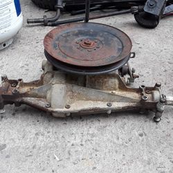 Spicer 6 Speed Transaxle for Lawn Tractors, Excellent Condition