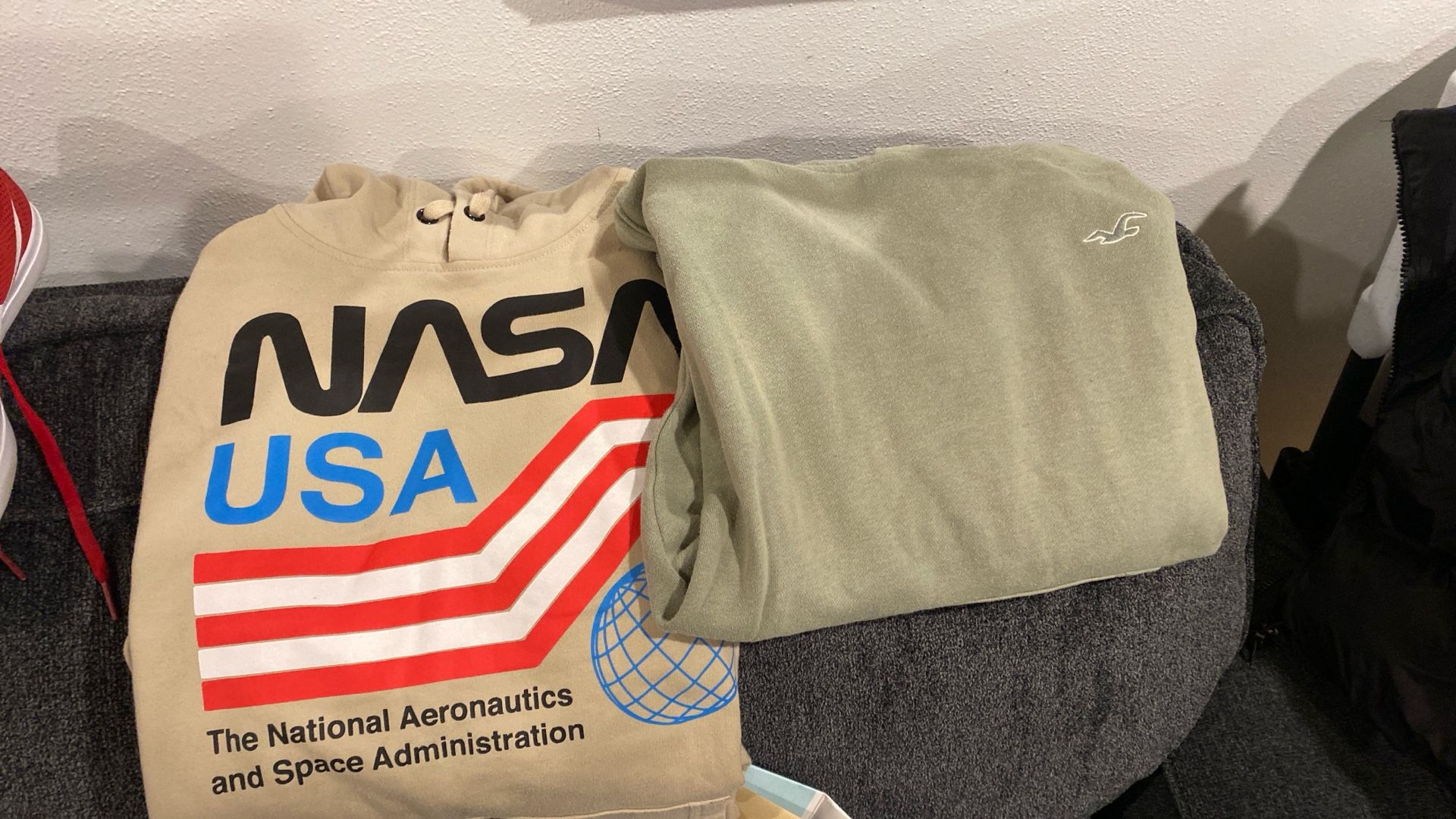 Hoodies NASA And Holister