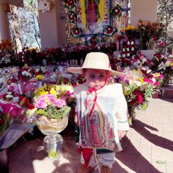 Juan Diego Costume . 1/2 T