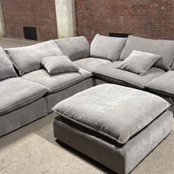 Sectional Sofa w/ Ottoman 