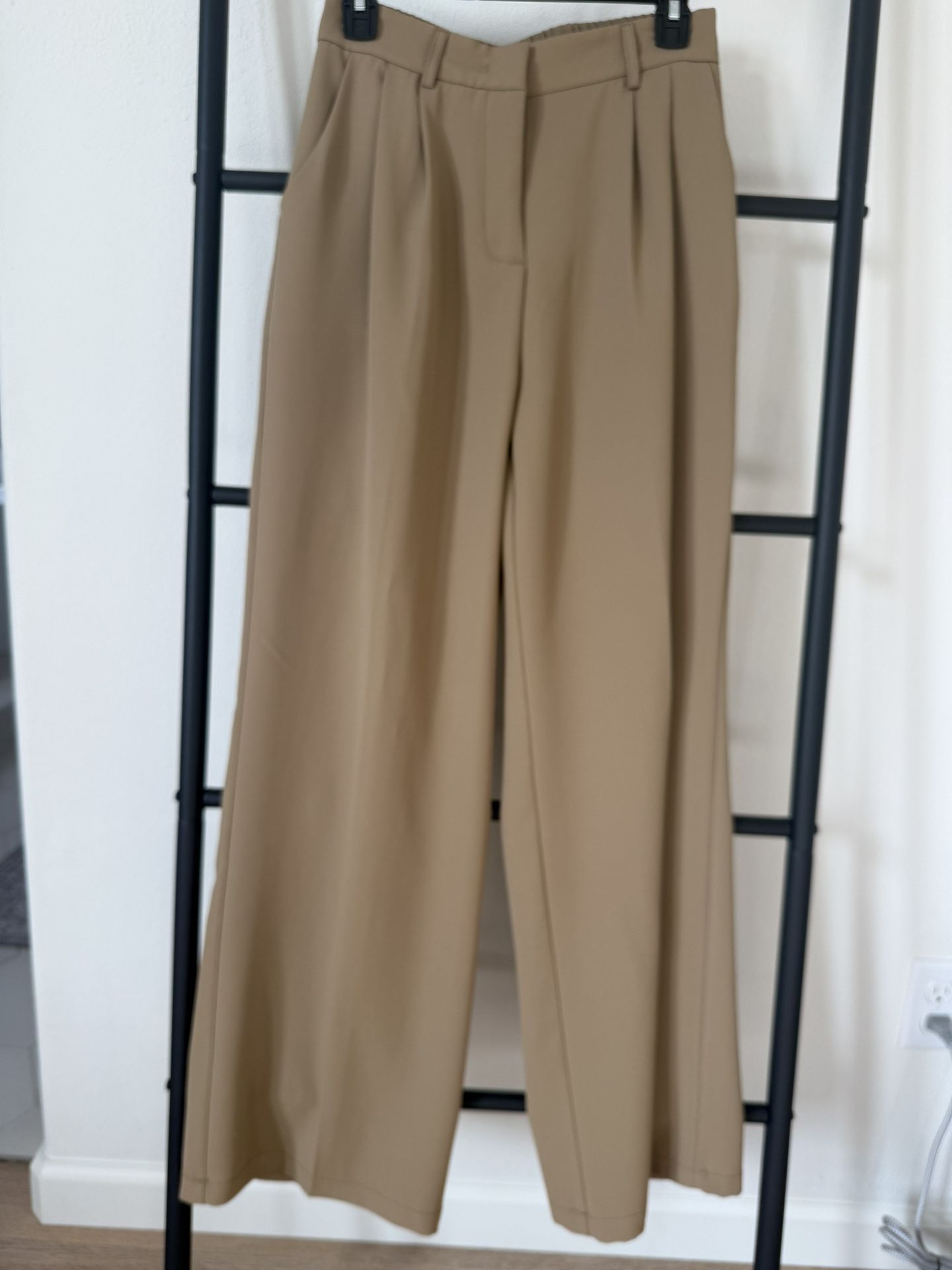 Women’s Pants/ Shorts