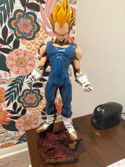 Super Saiyan Vegeta Dragon Ball Z Figure
