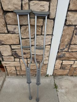 $15 Aluminum Guardian Crutches 🩼 Checkout My Other Offers OBO
