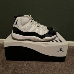 Jordan 11 Retro Concord 2011