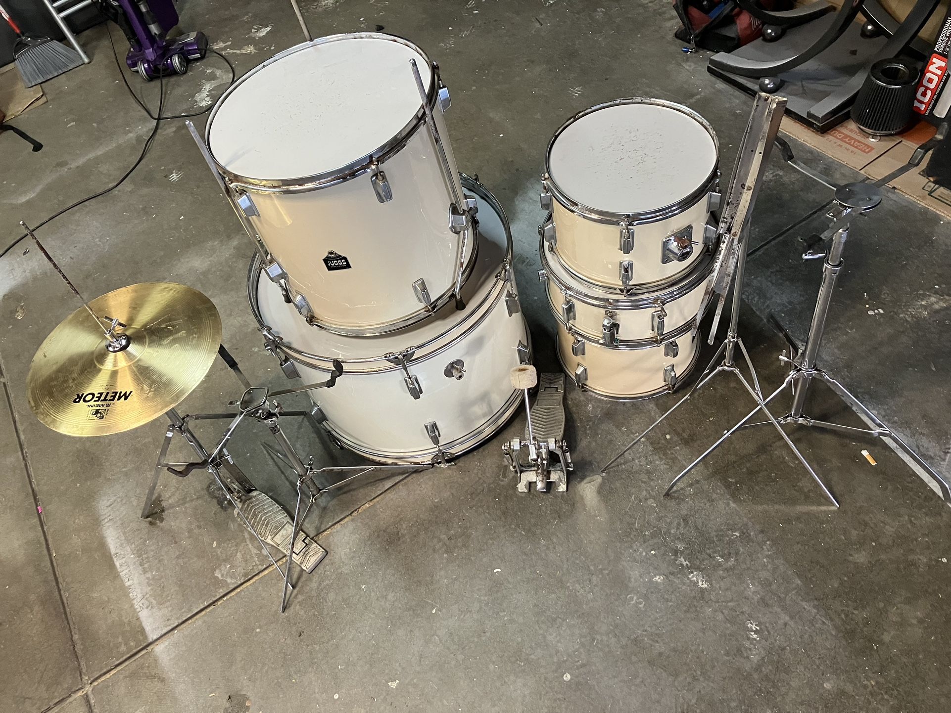 Juggs Drums Make An Offer