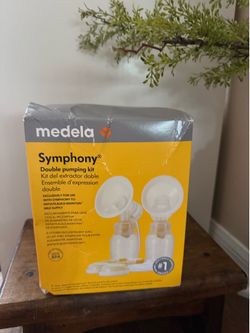 New - Medela symphony double breast pump kit