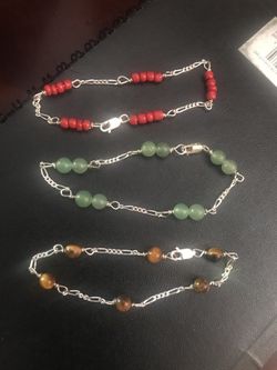 Pulseras de plata nuevas