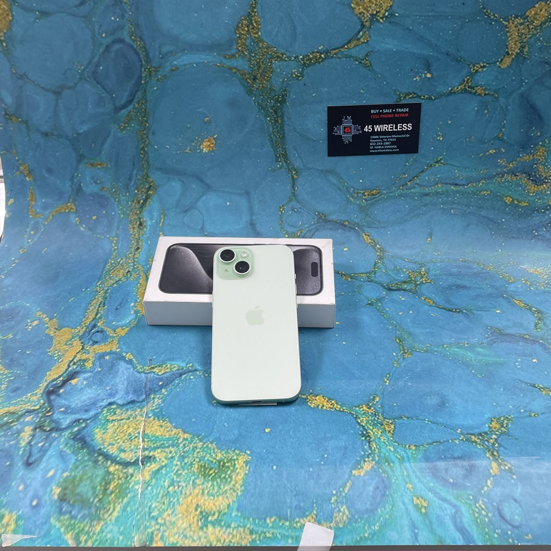 iPhone 15