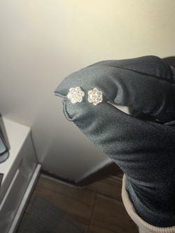 Cluster Moissanite earrings