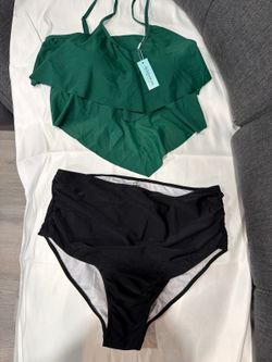 Adishun Green Swim Cover-Up Top and Black Bikini Bottom Set