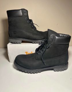 Size 9.5 , 8 , 8.5  and Timberland 6” Premium waterproof boot wheat READ DESCRIPTION PLEASE !
