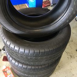 4 llantas usadas GOODYEAR 235/75/15