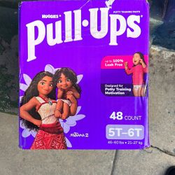 Huggies #5.  Y. 7 $45 Cada Caja 