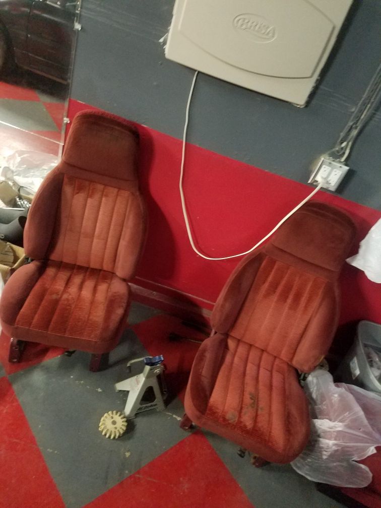 454 SS seats for Sale in Bakersfield, CA OfferUp