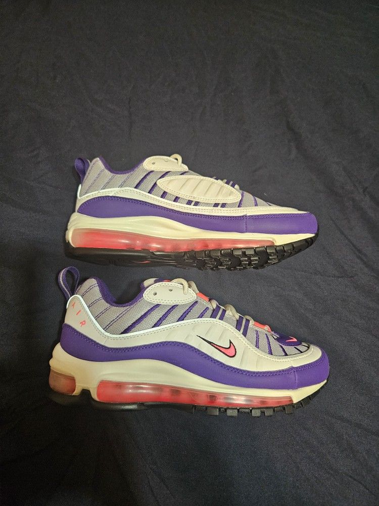 BRAND NEW WOMEN NIKE AIR MAX 98