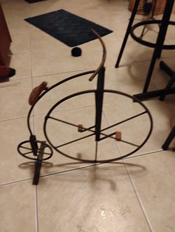 Old Fashioned Rustic Bike