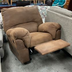 Manual Reclining Armchair Recliner Chair 