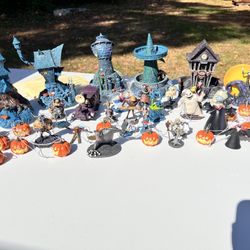 Huge Nightmare Before Christmas Hawthorne Village And Ornaments 