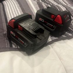 Milwaukee M83 red lithium XC 5.0q 