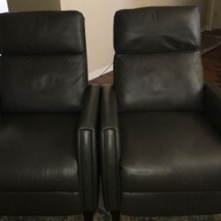 2 Recliners