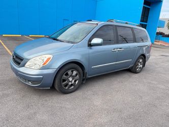 2007 Hyundai Entourage