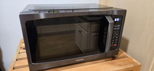 Microwave Oven