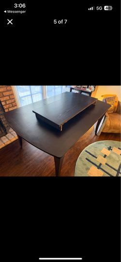 Dining kitchen table