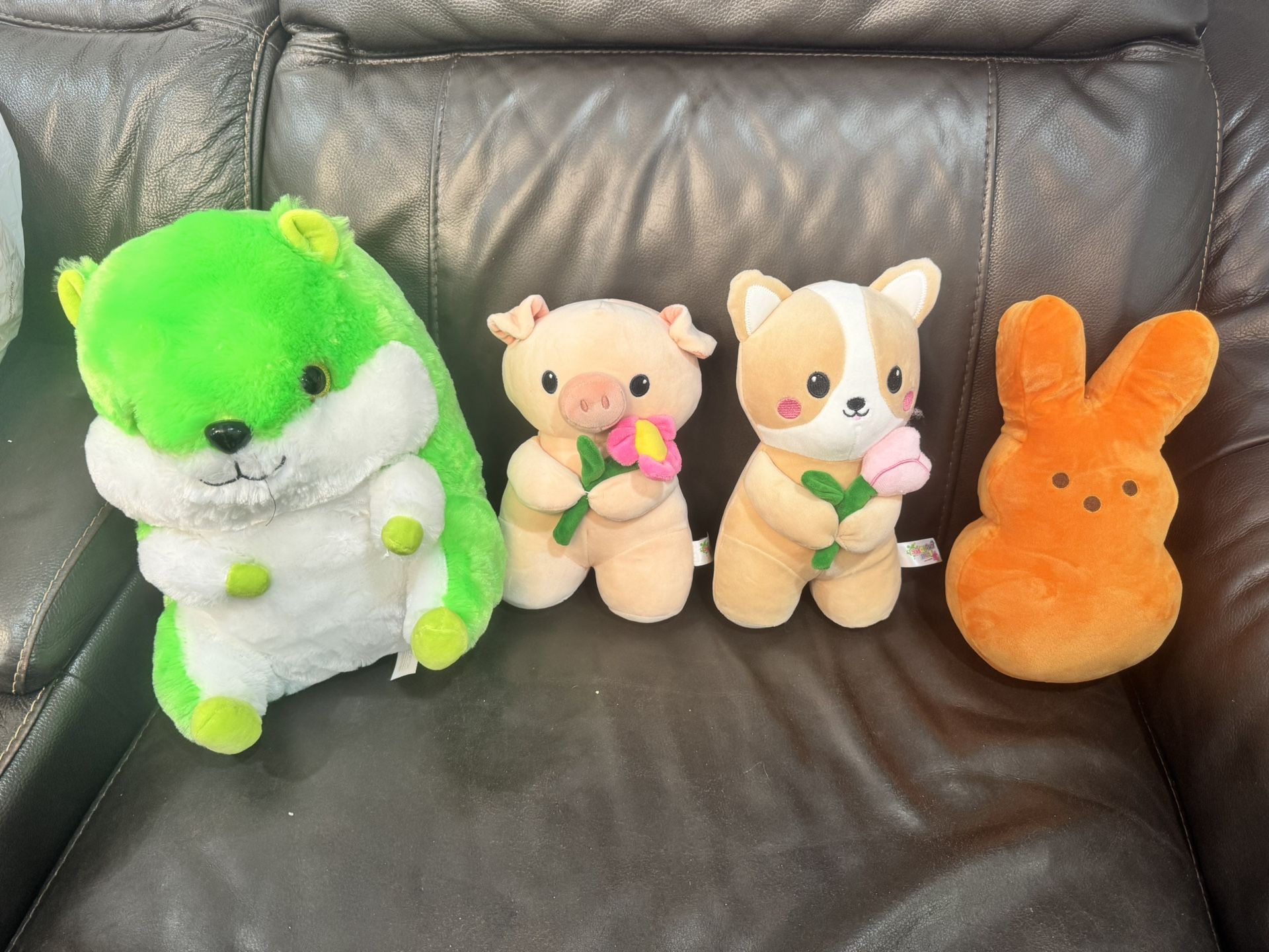 Set Of 4 Plush - Otter, Bunny, Pig, Dog