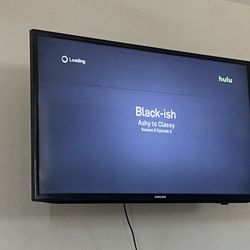 32 Inch Samsung Smart TV