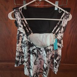 Brand New 2 pc Bathing Suit Tankini Black & White Size XXL 2XL & Small S