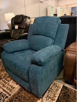 Manual Reclining Chair – $250 + Tax (Cash Price)