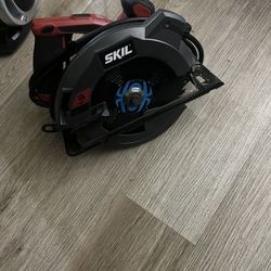 Skil 15 Amp Corded Circular Saw