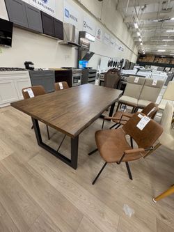 New 5pc brown solid wood dining set
