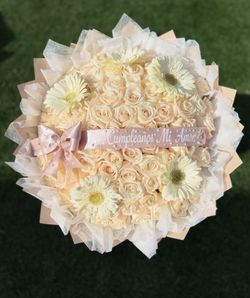 Ramo de Rosas