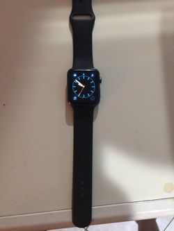 Wanna sell my Apple Watch 42 mm for 230