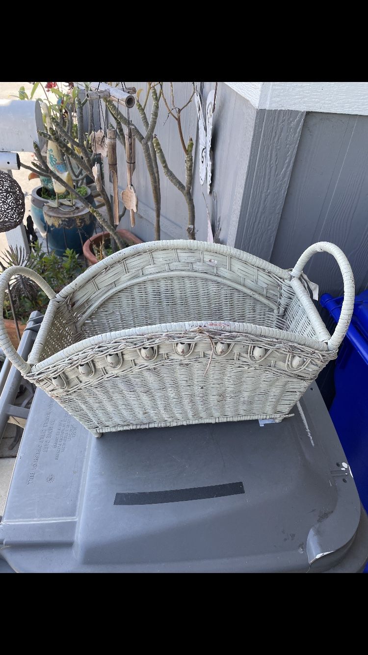 Magazine Rack